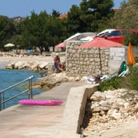 Vila Magda Pensión *